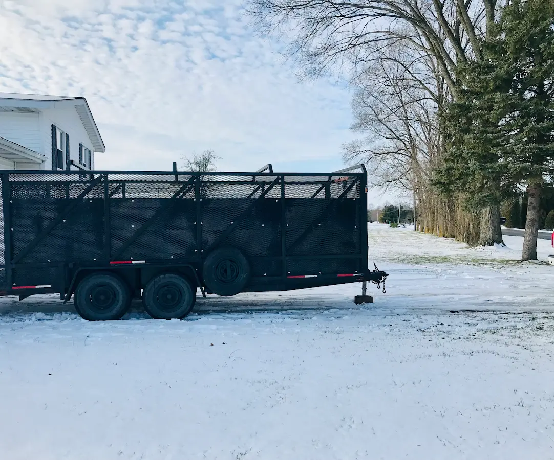 12 Yard Dumpster Rental in Jefferson, IA